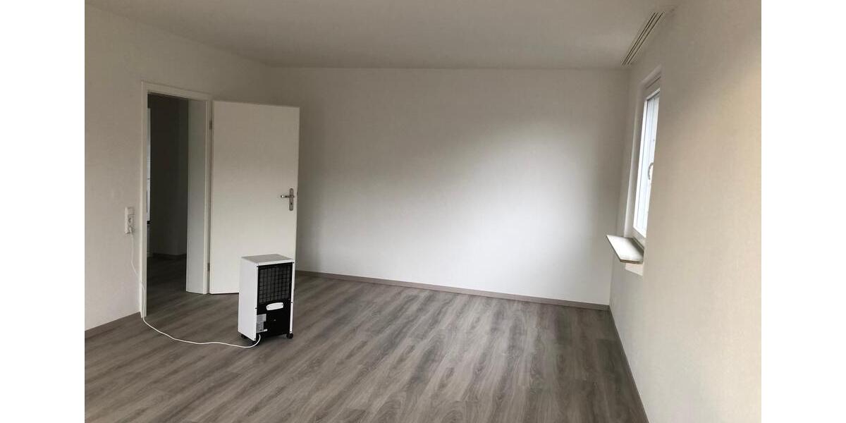 Etagenwohnung Rheinberg - 3 Zimmer, 76 m&sup2;, 656&euro; | Angebot:25479677