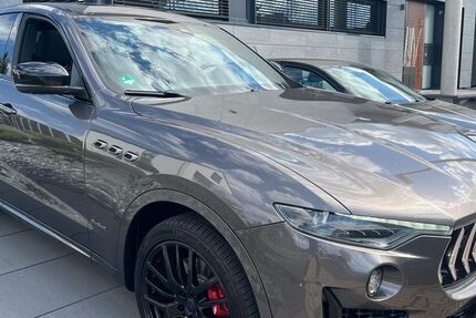 Maserati Levante 125.500 km 37.990 € Niestetal 34266