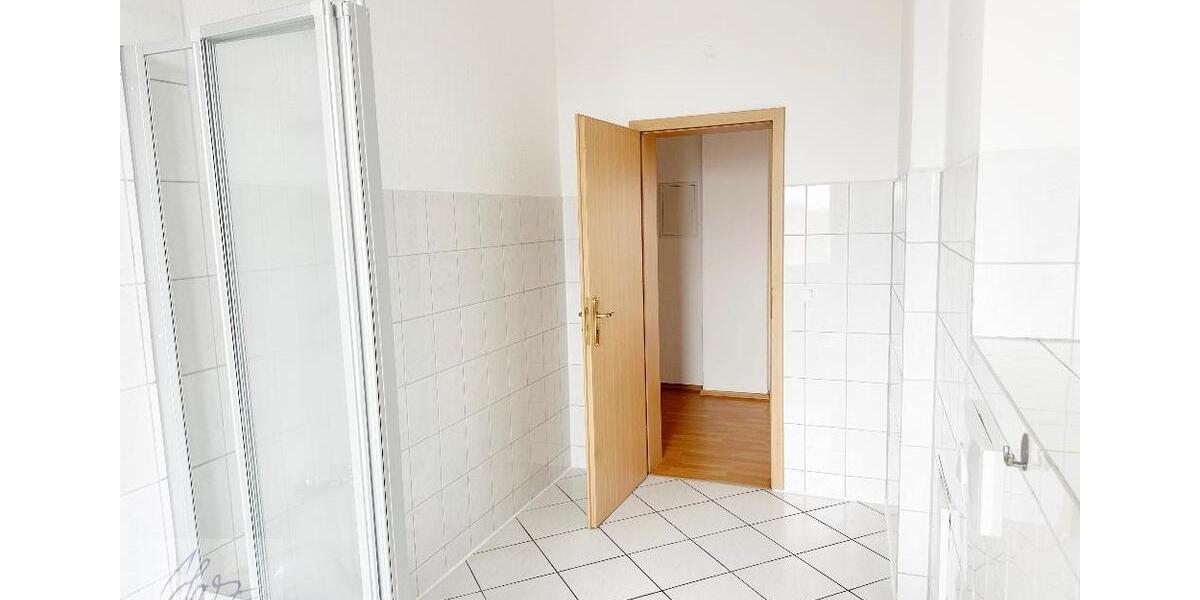 Etagenwohnung Riesa - 2 Zimmer, 73 m&sup2;, 395&euro; | Angebot:26400675