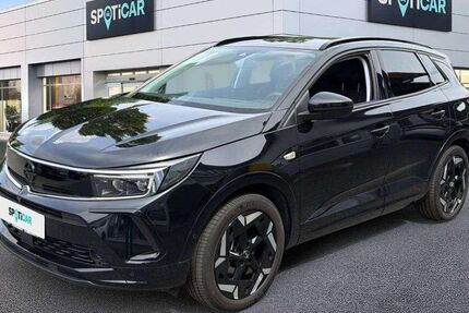 Opel Grandland (X) 15.600 km 25.900 &euro; Blankenbach 63825