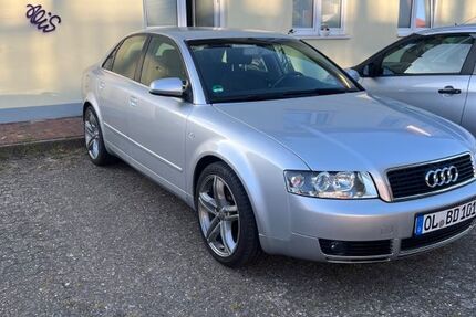 Audi A4 208.000 km 2.800 € Oldenburg 26127