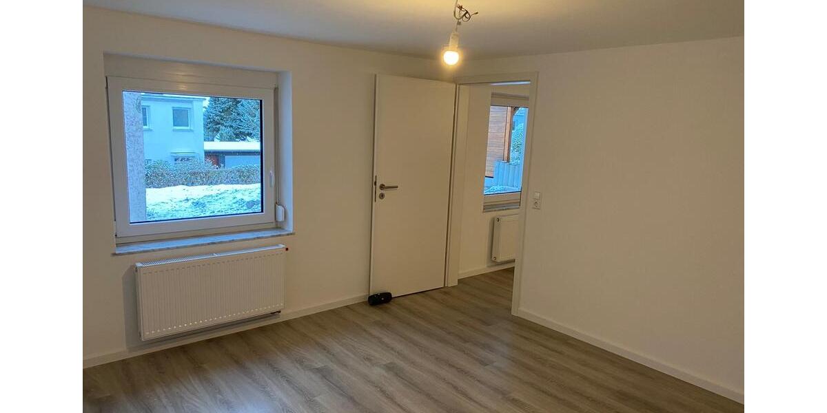 2-Zimmer Einliegerwohnung mit großer Terrasse 2 zimmer