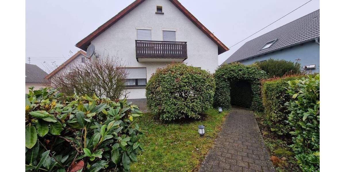 Freistehendes 1 FH Garten Garage mit tollem Blick in ruhige Lage Tholey 8 zimmer