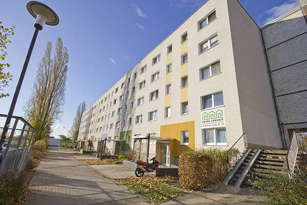 Etagenwohnung Halle (Saale) Silberhöhe - 3 Zimmer, 57 m&sup2;, 335&euro; | Angebot:26437285