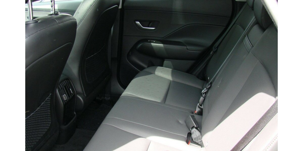 Hyundai Kona 1.6 T-GDI Prime ACC LED BOSE AHK Schiebedach 53.065 km 26.980 &euro; Falkensee 14612