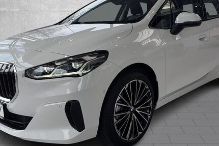 BMW 220 Active Tourer 8.737 km 28.990 &euro; Norderstedt 22848