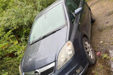 Opel Zafira 265.000 km 900 &euro; Blomberg 32825