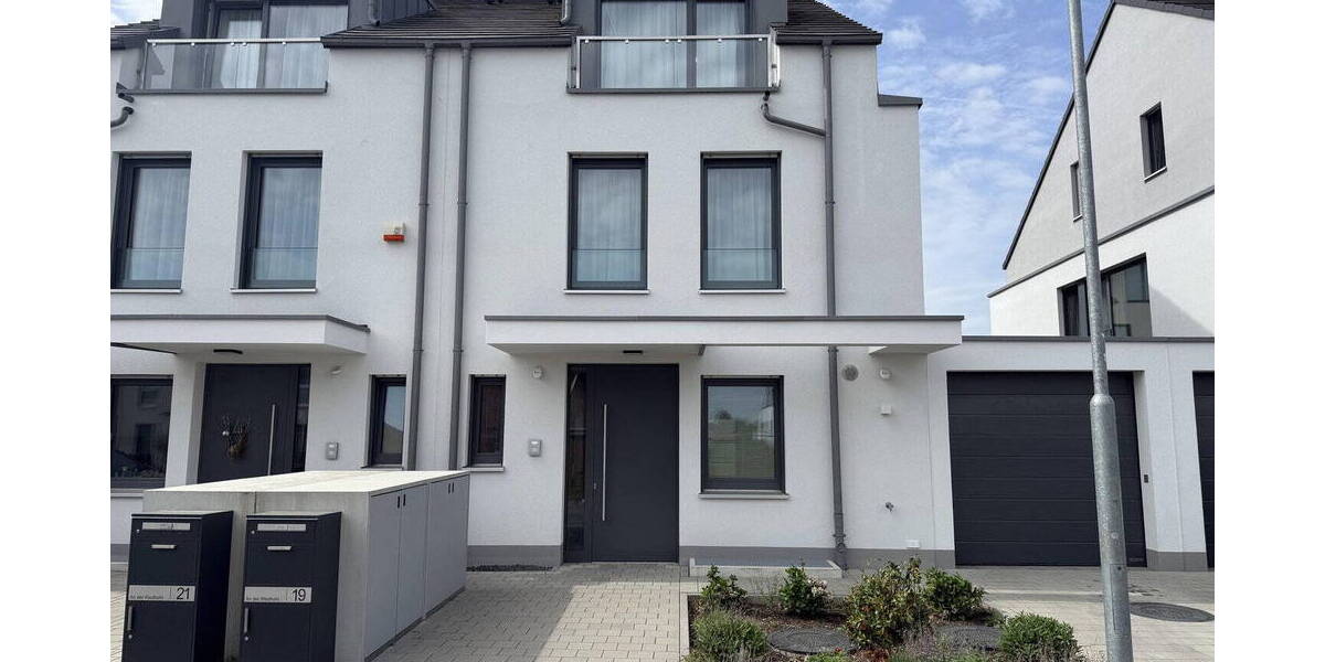 Doppelhaushälfte Bad Homburg Ober-Erlenbach - 6 Zimmer, 185 m&sup2;, 3.850&euro; | Angebot:26483764