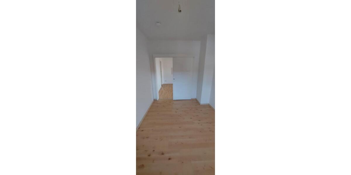 Etagenwohnung Meuselwitz - 3 Zimmer, 60 m&sup2;, 360&euro; | Angebot:25324196