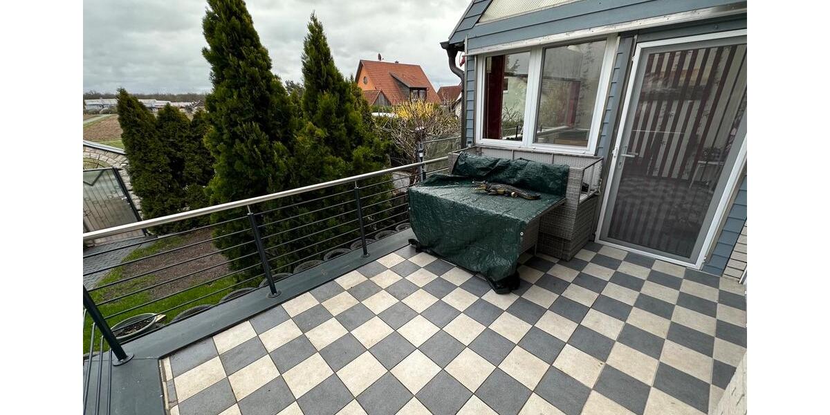 Mehrfamilienhaus, Wohnhaus Kitzingen - 7 Zimmer, 372 m&sup2;, 719.000&euro; | Angebot:21913333