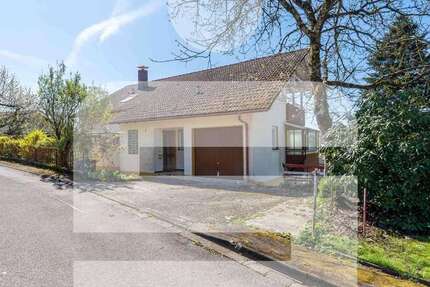 Haus Wehr - 9.5 Zimmer, 194 m&sup2;, 420.000&euro; | Angebot:26591380