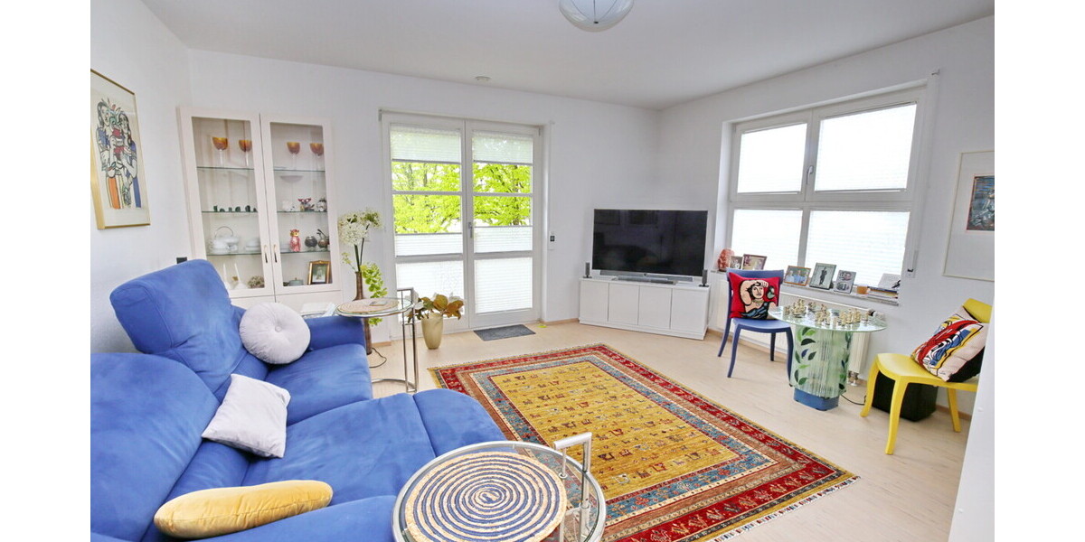 Luxuriöses Wohnhaus mit vermieteter Hausarztpraxis - Mehrfamilienhaus, Wohnhaus Ottersweier | Angebot:26918523