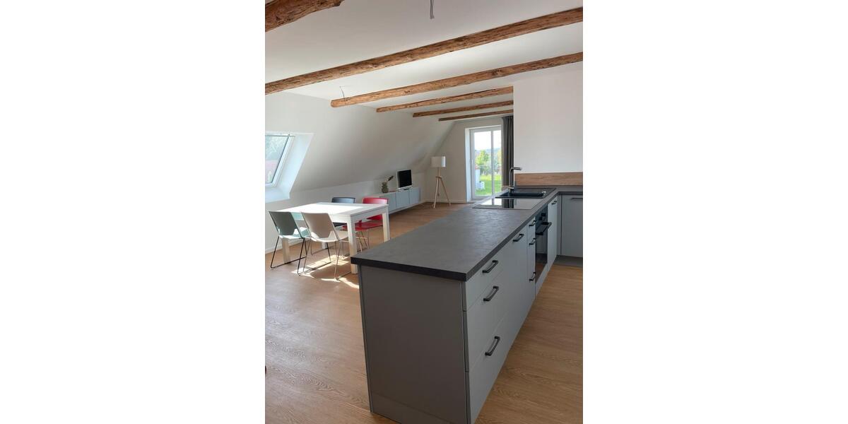 Dachgeschoßwohnung Kiel Blücherplatz - 3 Zimmer, 85 m&sup2;, 1.200&euro; | Angebot:25498575