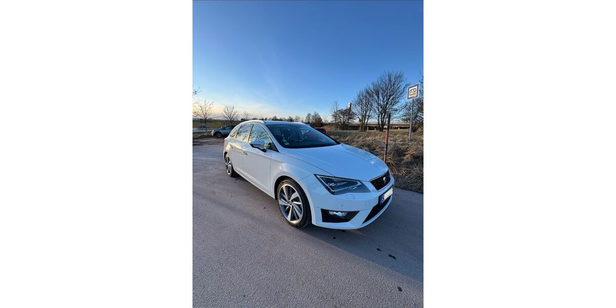 Seat Leon 166.527 km 12.900 &euro; Tuningen 78609