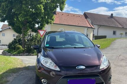 Ford Fiesta 180.000 km 3.190 &euro; Cham 93413