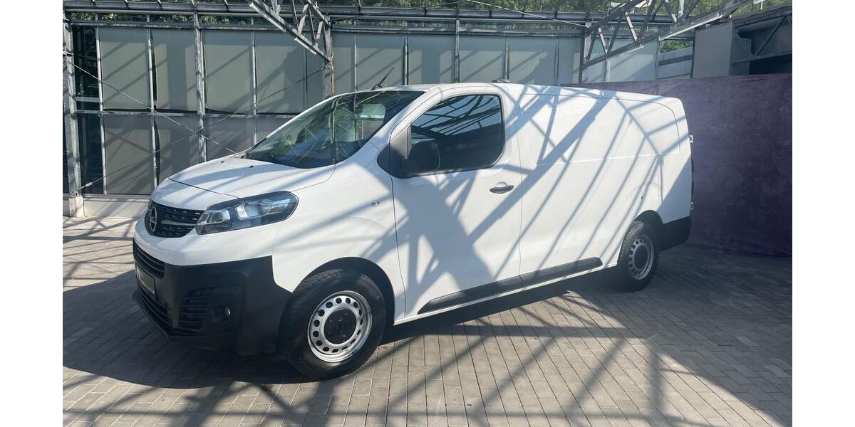 Opel Vivaro 93.720 km 16.990 &euro; Eisenach 99817