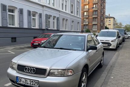Audi A4 134.000 km 2.350 &euro; Offenbach 63067