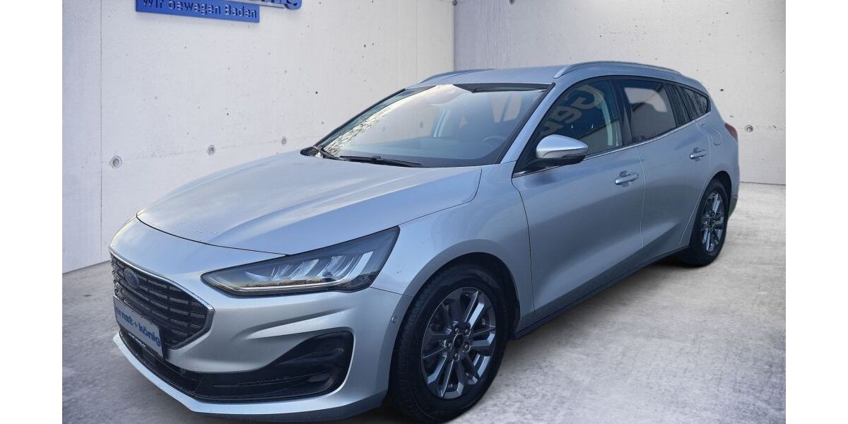 Ford Focus 91.850 km 17.990 &euro; Offenburg- Industriegebiet Elgersweier-Nord 77656