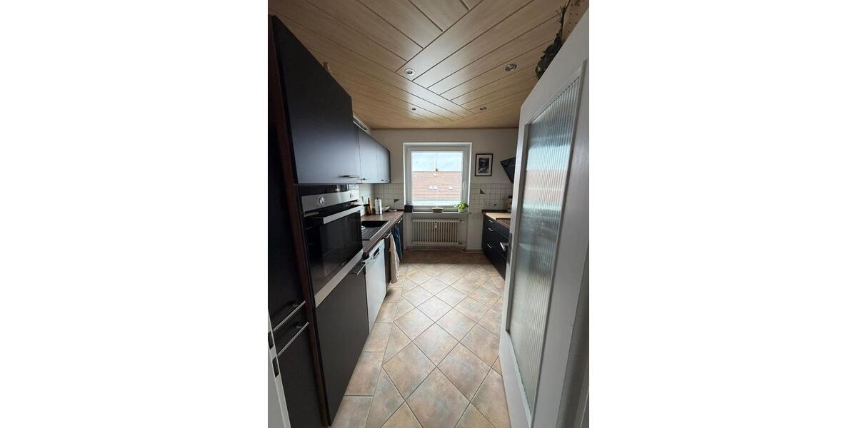 Etagenwohnung Bamberg Am Bruderwald - 3 Zimmer, 90 m&sup2;, 1.035&euro; | Angebot:26378752
