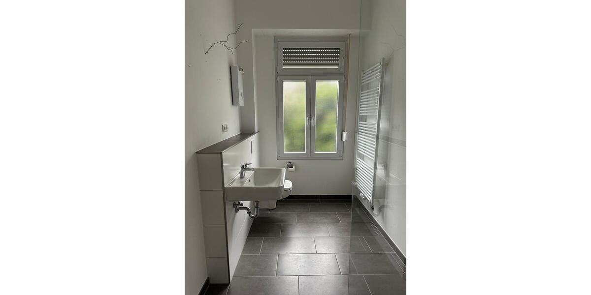 Etagenwohnung Schwelm - 3 Zimmer, 120 m&sup2;, 840&euro; | Angebot:26680350