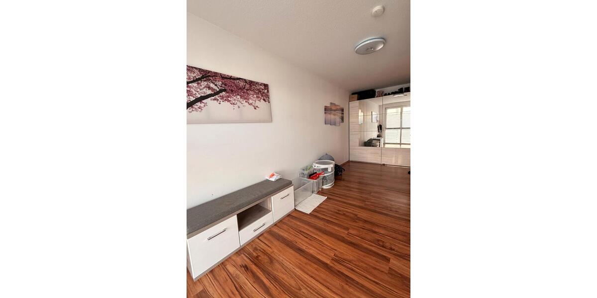 Reihenhaus Zirndorf - 5 Zimmer, 138 m&sup2;, 2.000&euro; | Angebot:25994808