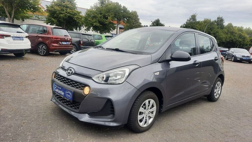 i10