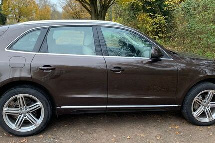 Audi Q5 182.000 km 13.400 &euro; Groß Gerau 64521