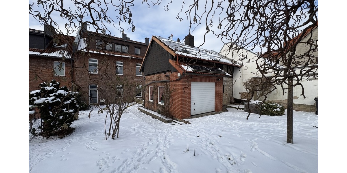 Ein Mehrfamilienhaus mit Gewerbeeinheit – solide Kapitalanlage in zentraler Lage von Seesen - Wohn- & Geschäftshaus Seesen | Angebot:25960862