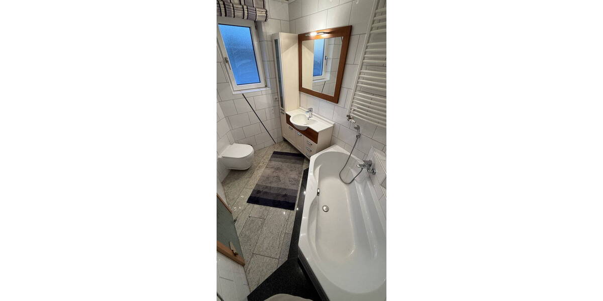 Doppelhaushälfte Albstadt Ebingen - 8 Zimmer, 185 m&sup2;, 399.000&euro; | Angebot:26777511
