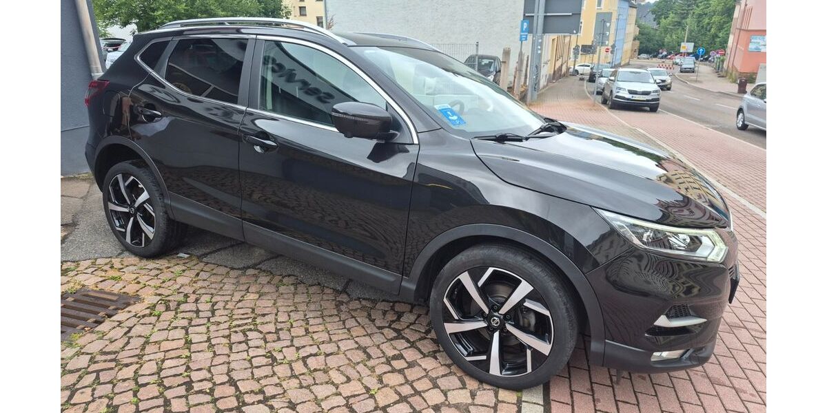 Nissan Qashqai 54.627 km 18.995 &euro; Mittweida 09648