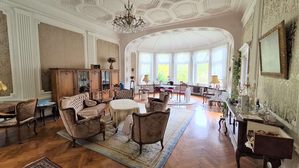 Haus zum Mieten in Itzehoe 1.800 € 190 m² 5 zimmer