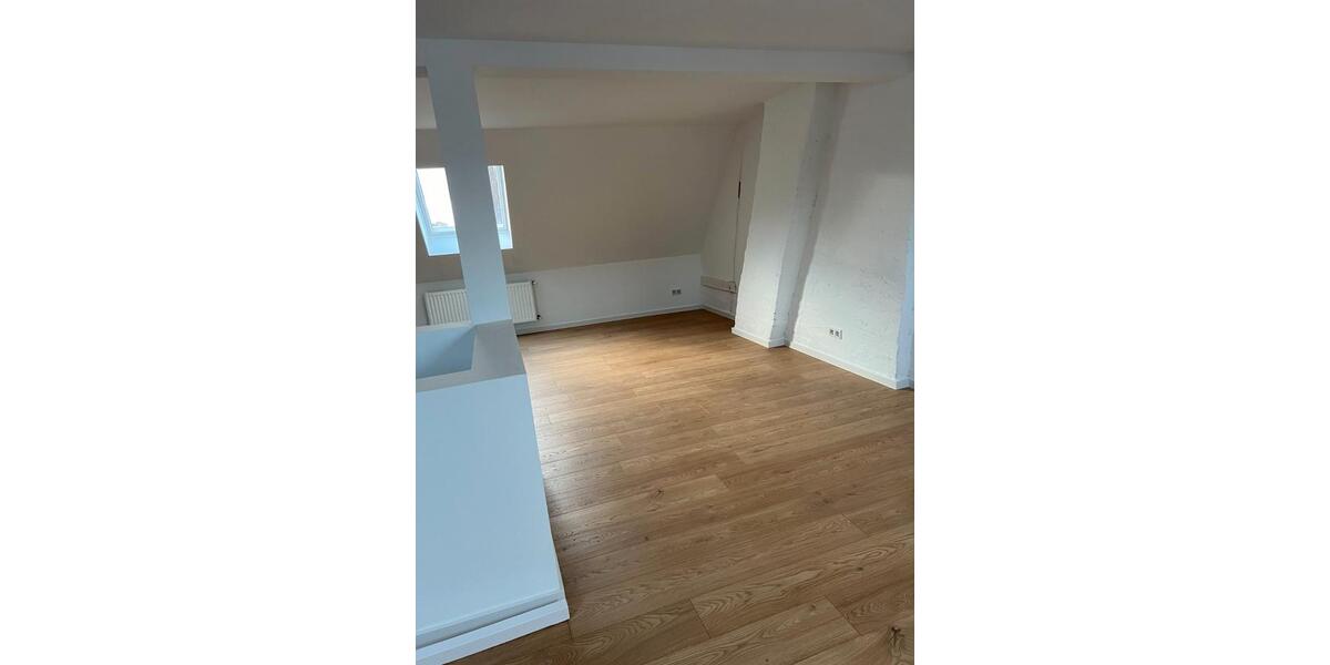 Reihenhaus Emden - 4 Zimmer, 125 m&sup2;, 1.100&euro; | Angebot:26255440