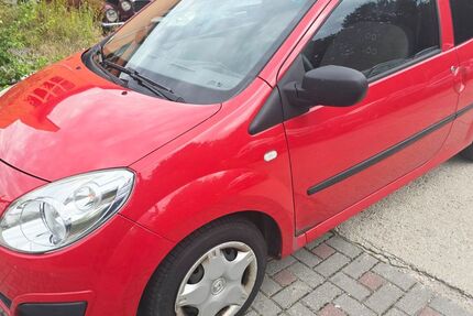 Renault Twingo 148.123 km 1.990 &euro; Chemnitz 09114
