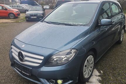 Mercedes-Benz B 220 150.000 km 13.500 € Unkel 53572