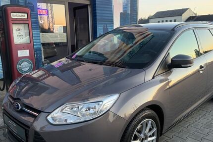 Ford Focus 82.919 km 6.799 &euro; Paderborn 33104