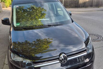 VW Caddy 23.410 km 32.999 &euro; München 81827