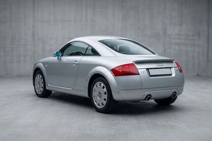 Audi TT 229.300 km 6.900 &euro; Neu-Isenburg (FRANKFURT AM MAIN) 63263