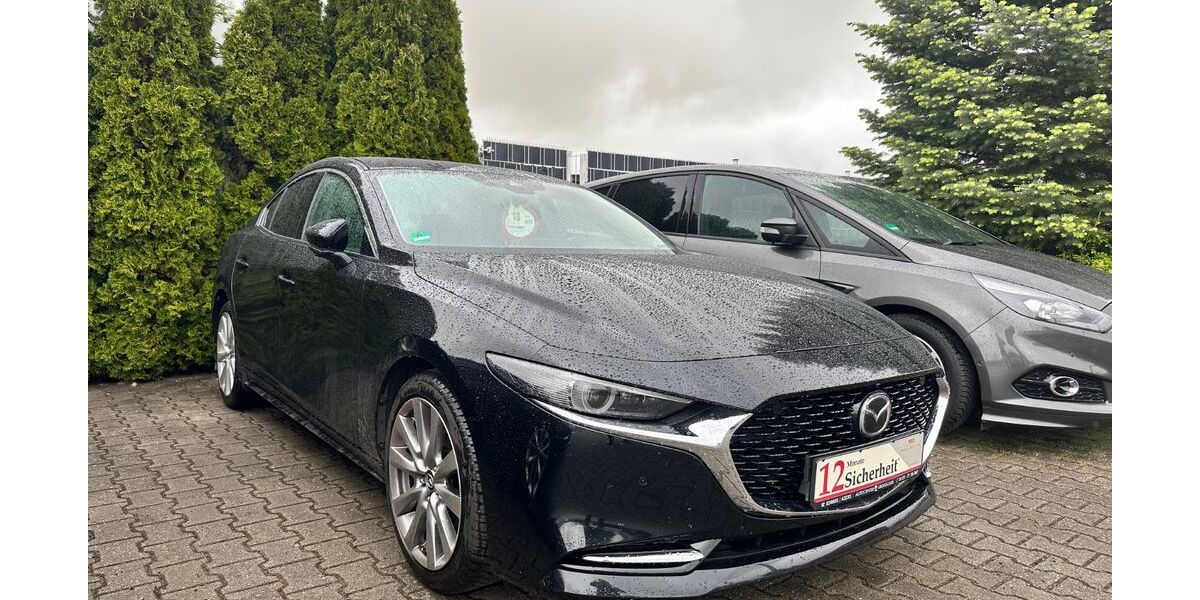 Mazda 3 65.000 km 21.999 &euro; Kabelsketal/OT Großkugel 06184