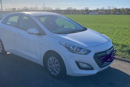 Hyundai i30 142.500 km 7.500 &euro; Babenhausen 64832