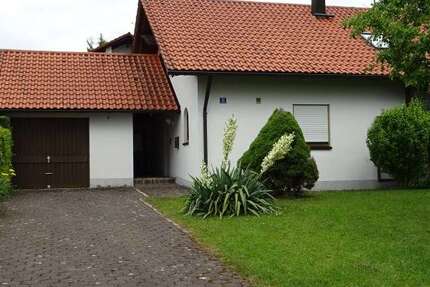 Haus zum Mieten in Zaisertshofen 1.050 € 130 m²