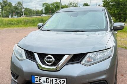 Nissan X-Trail 158.300 km 7.700 &euro; Dessau-Roßlau 06842