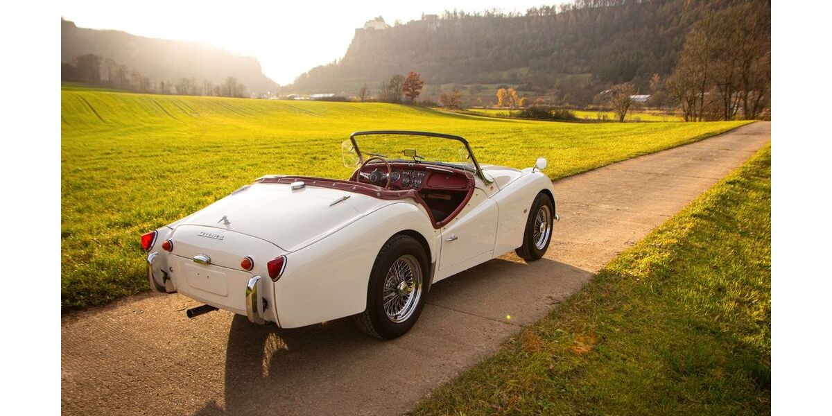 Triumph TR3 36.974 km 42.000 &euro; Beuron-Neidingen 88631