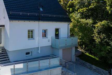 Haus zum Kaufen in Hechingen 475.000 € 125.91 m² 5 zimmer