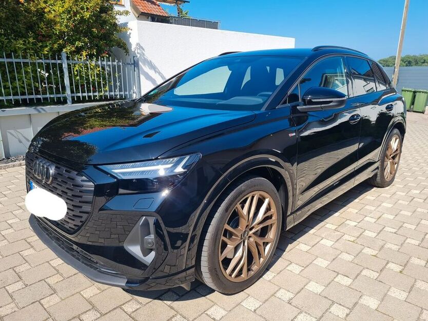 Q4 e-tron