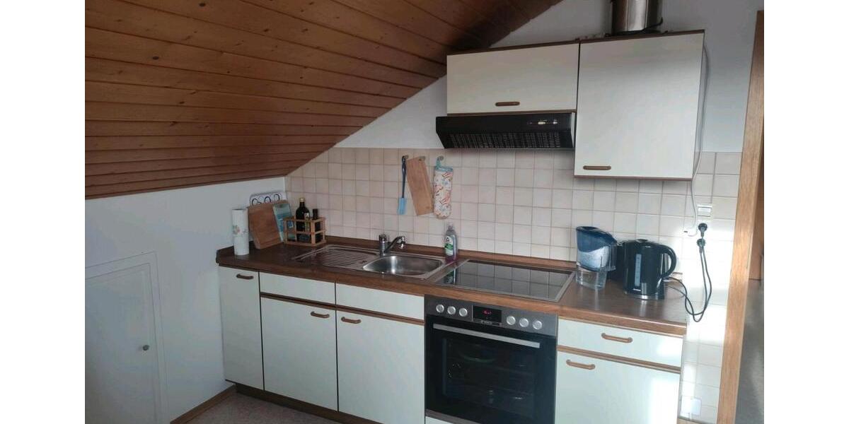 Dachgeschoßwohnung Klettgau - 2 Zimmer, 43 m&sup2;, 520&euro; | Angebot:25409190