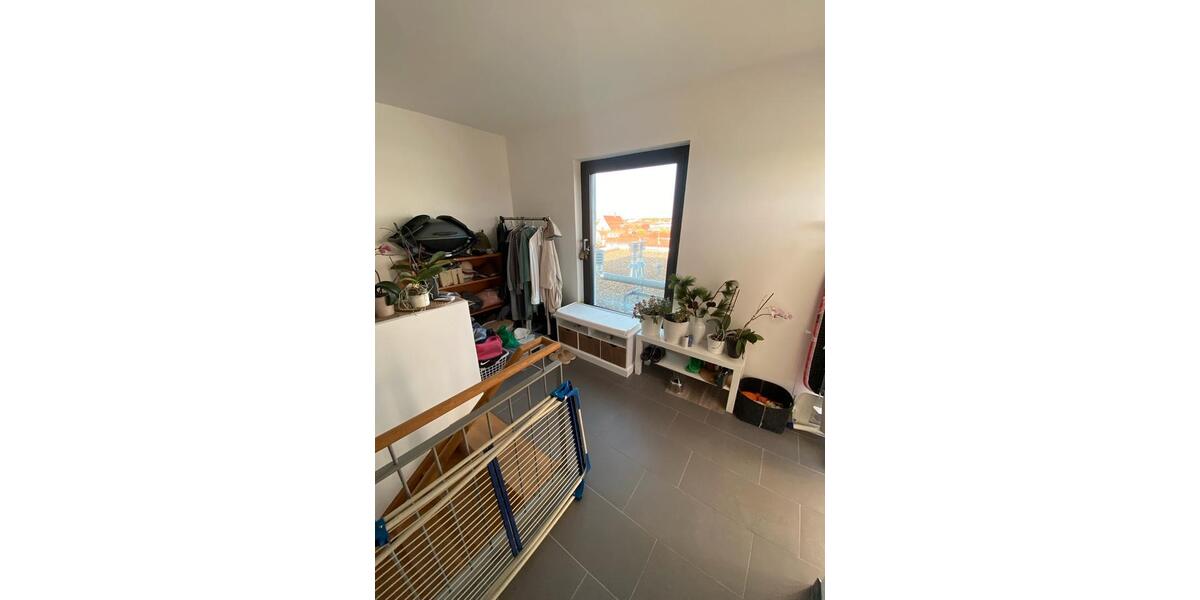 Etagenwohnung Wolfenbüttel Adersheim - 4 Zimmer, 140 m&sup2;, 2.150&euro; | Angebot:26382327
