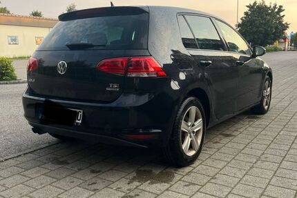 VW Golf 55.478 km 11.099 € Ravensburg 88212