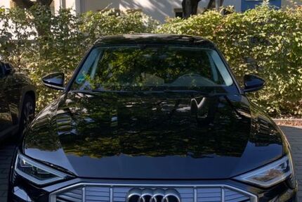 Audi e-tron 59.200 km 29.500 &euro; Frankfurt am Main 60435