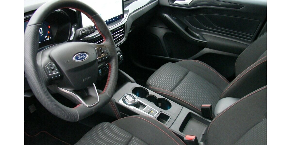 Ford Focus 1.5L TDCi ST-Line X ACC LED AHK HUD Bliss 12.043 km 23.980 &euro; Falkensee 14612