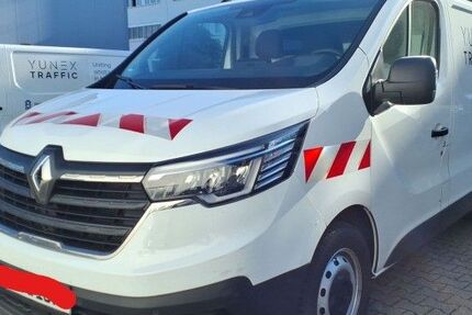 Renault Trafic 74.980 km 17.900 &euro; Hennef 53773